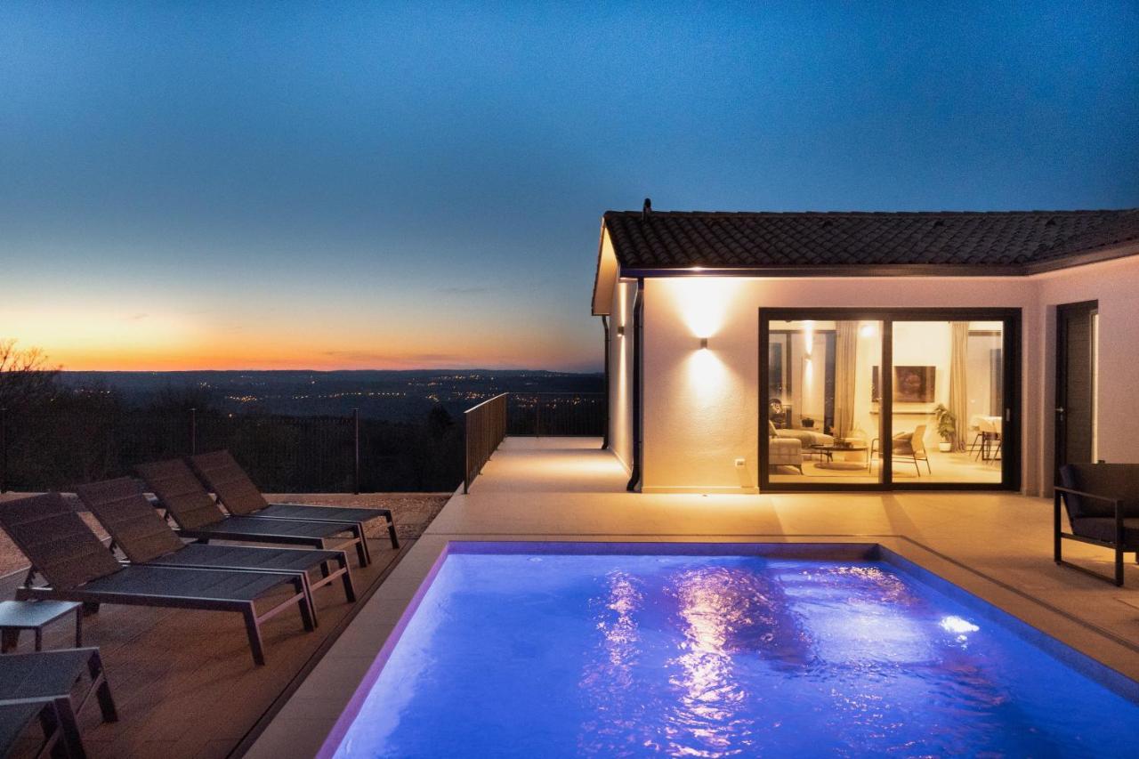 Villa Tonka With Jacuzzi Sauna And Private Pool Labin (Istria) Exterior foto